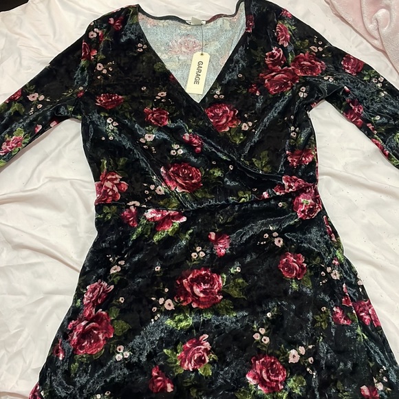 Garage velvet dress - Picture 2 of 5